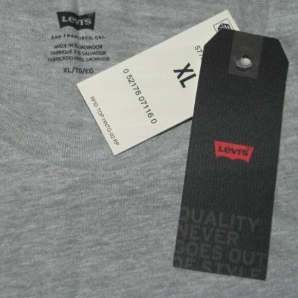 NWT MEN'S LEVI'S T Shirt XL Heather Grey Gray Classic Fit Short Sleeve Cotton - Picture 2 of 6